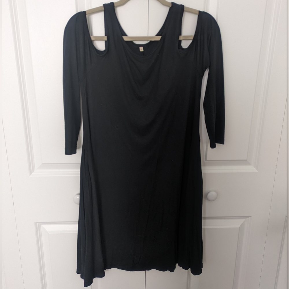 Black Dress with Shoulder Cutout